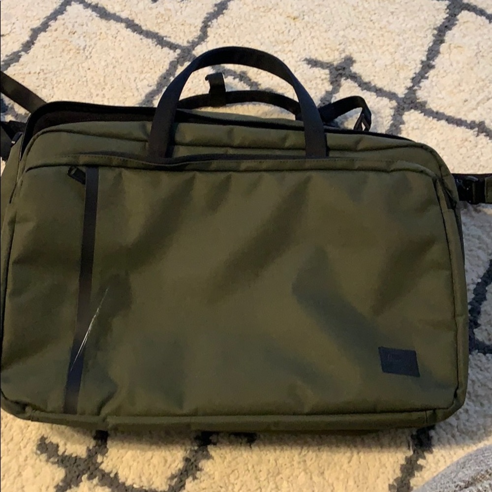 Herschel Travel Convertible Bag